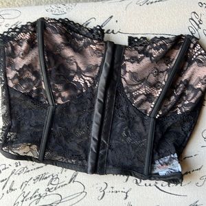Strapless lace bralette black. Size large.